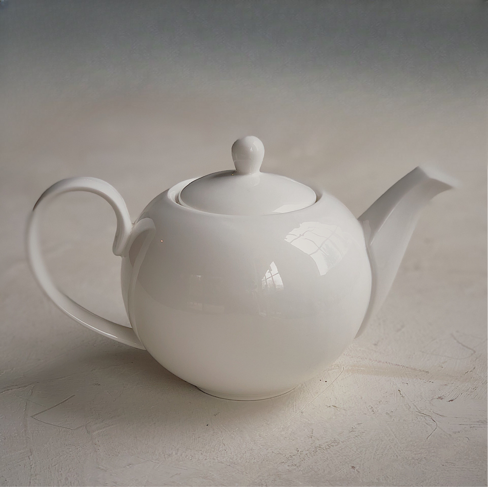 Théière « White Basics » par Maxwell & Williams