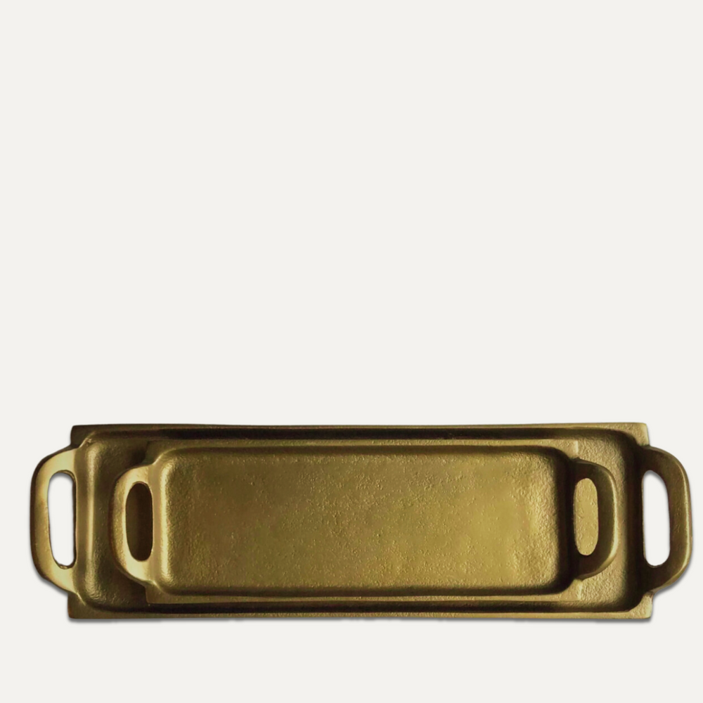 ANTIQUE BRASS DECORATIVE TRAY - NOBLE