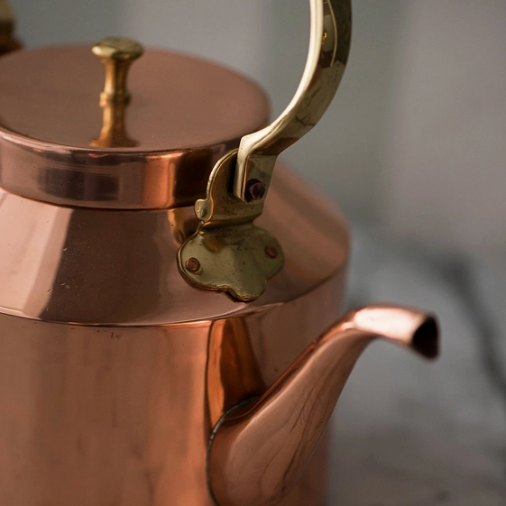 Bouilloire à thé en cuivre anglais - handcrafted English copper kettle