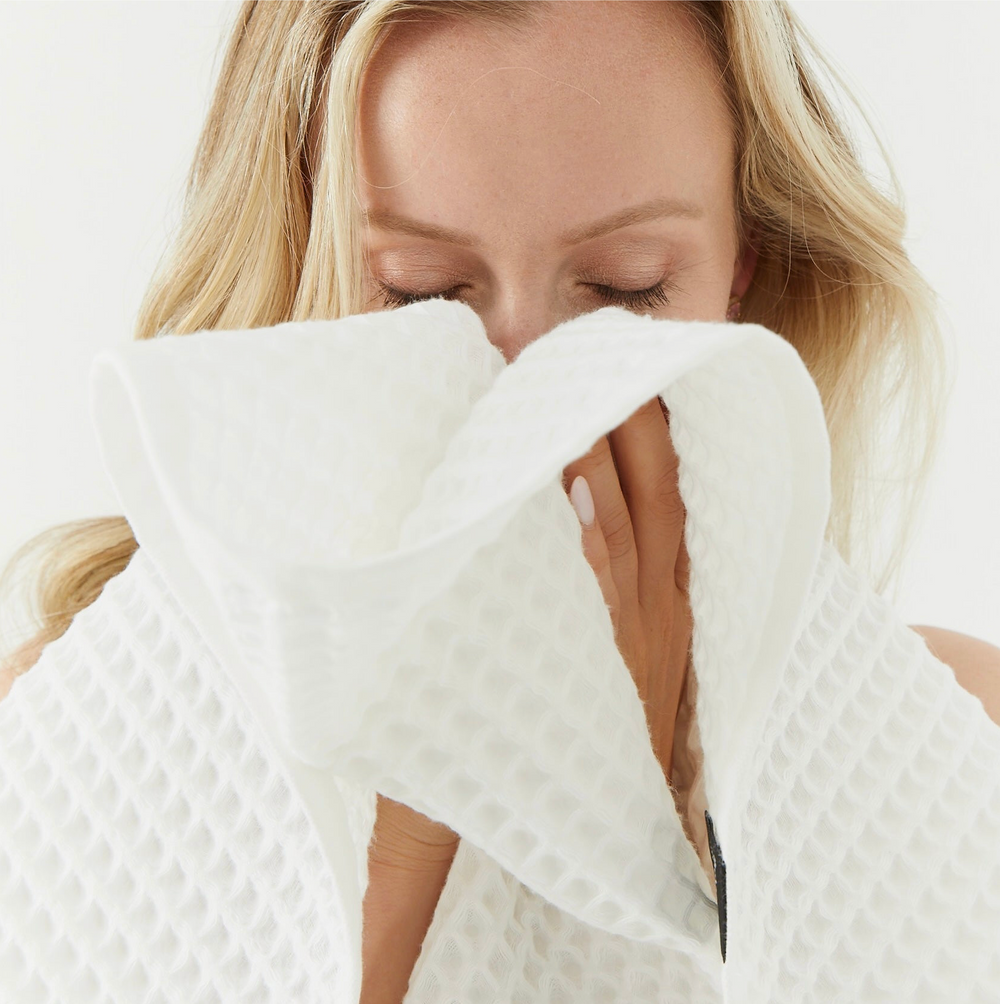 Serviette de bain gaufrée - blanche