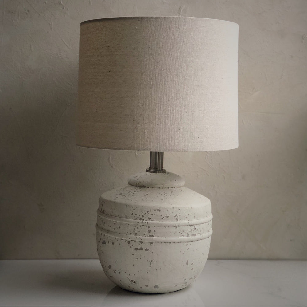 Sur mon x - curated home decor accessories TABLE LAMP - armistice - hand painted accessoire de décoration maison vintage LAMPE DE TABLE - armistice