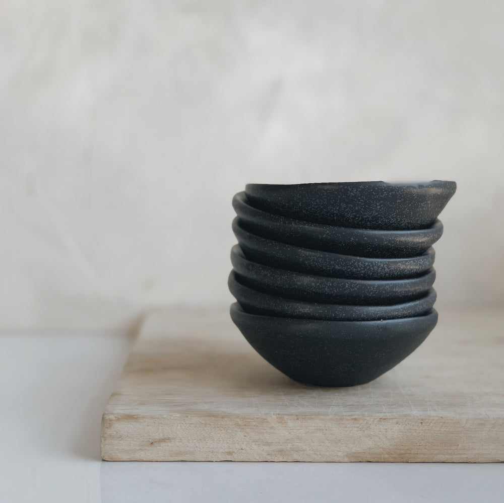 SMALL BLACK STONEWARE BOWL