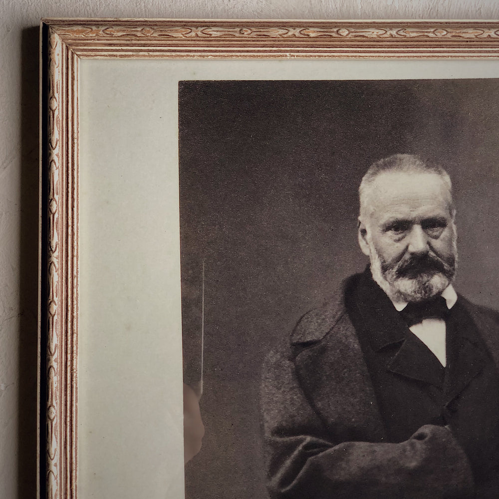 VINTAGE FRAME - Portrait of Victor Hugo