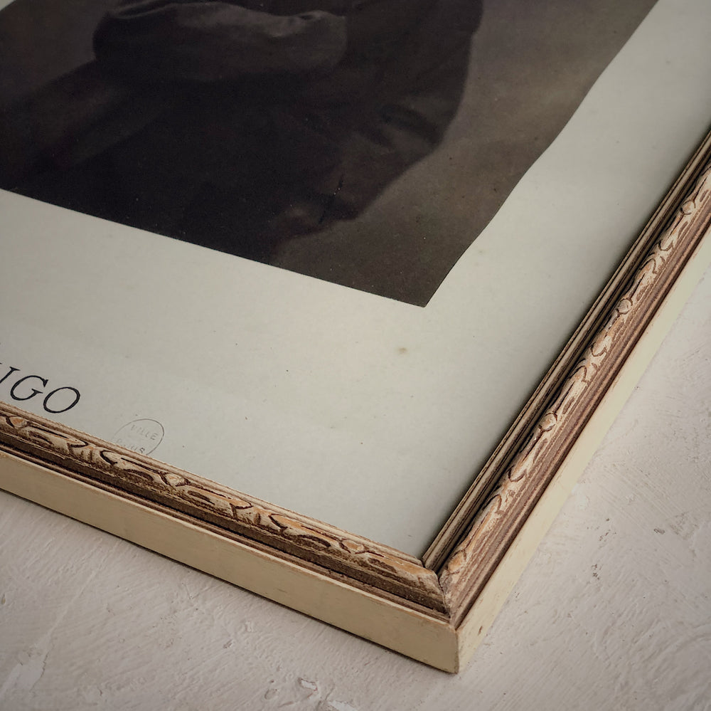 VINTAGE FRAME - Portrait of Victor Hugo
