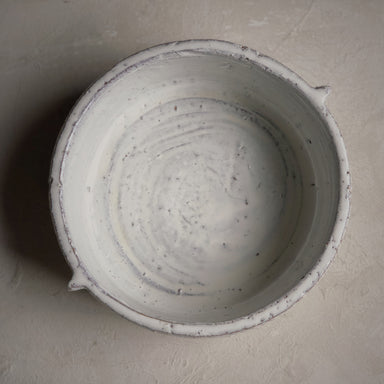 GRAND BOL EN GRÈS IVOIRE -  LARGE DECORATIVE IVORY STONEWARE BOWL 