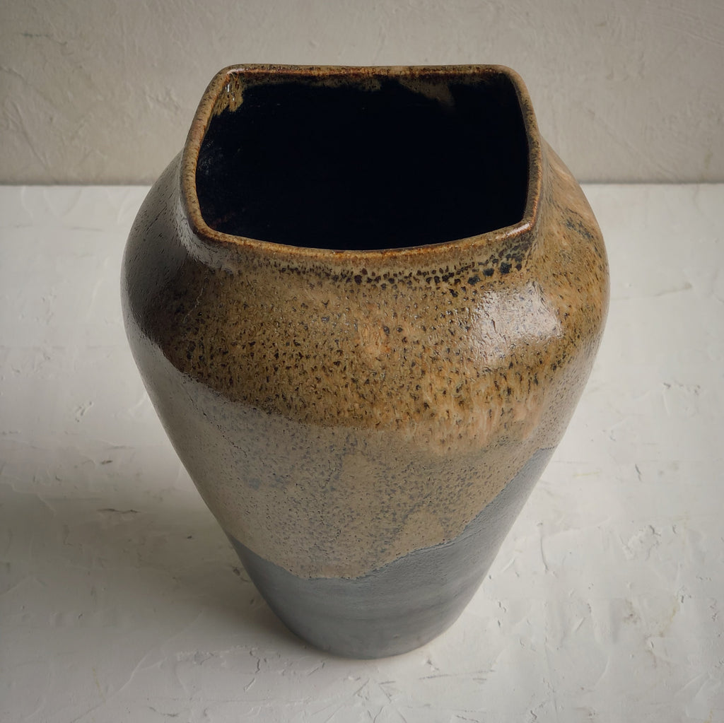 Vase vintage en poterie