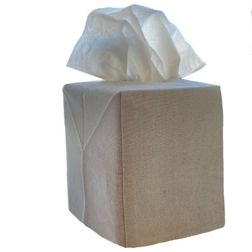 Tissue Box Cover - White Linen Housse de boîte à mouchoirs - Lin blanc - sur mon x