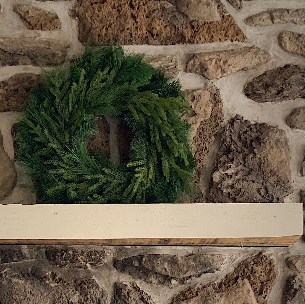 Couronne de pin mélangés - Norfolk 24"