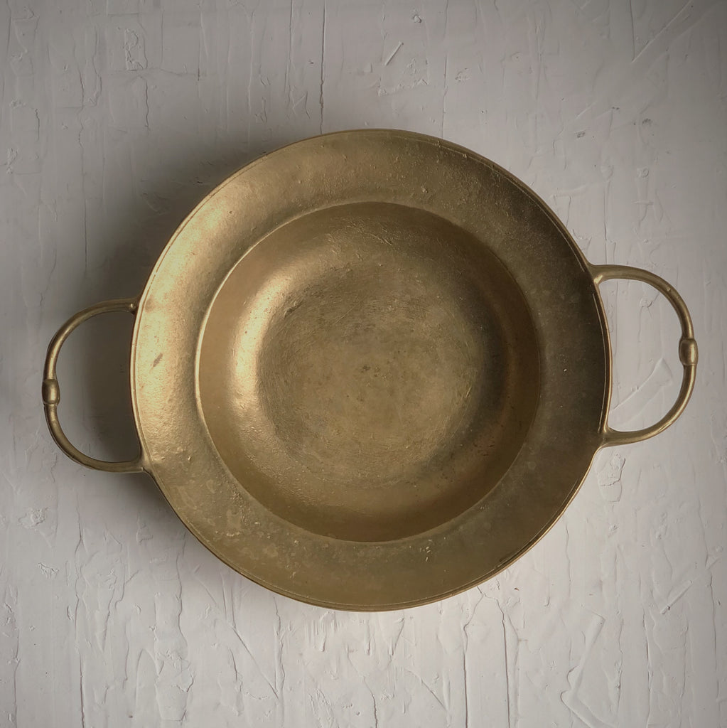 Vintage brass tray/bowl