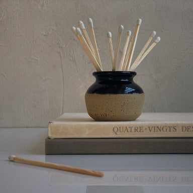 Sur mon x - curated home decor accessories Pot of scratch matches accessoire de décoration maison vintage Pot d'allumettes à gratter