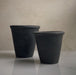 Sur mon x - curated home decor accessories Vintage black terracotta pot accessoire de décoration maison vintage Pot en terre cuite noire vintage